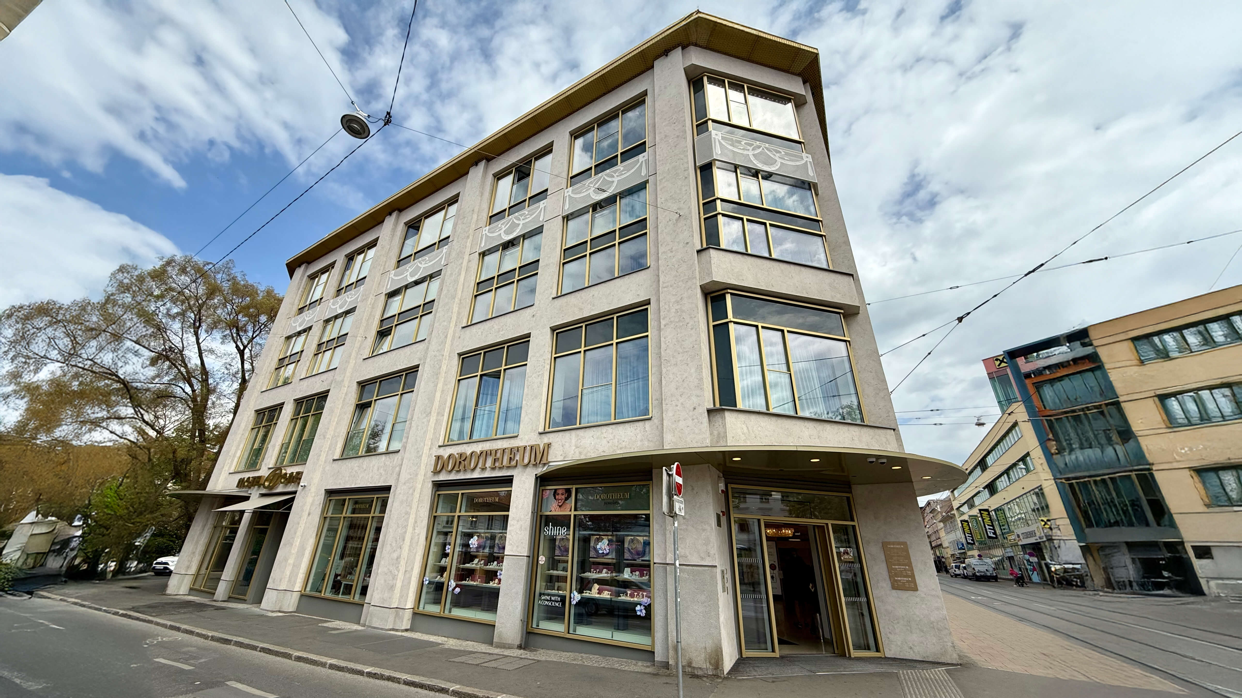 FILIALE 8010 GRAZ Filiale der Pfandleihe Graz von außen