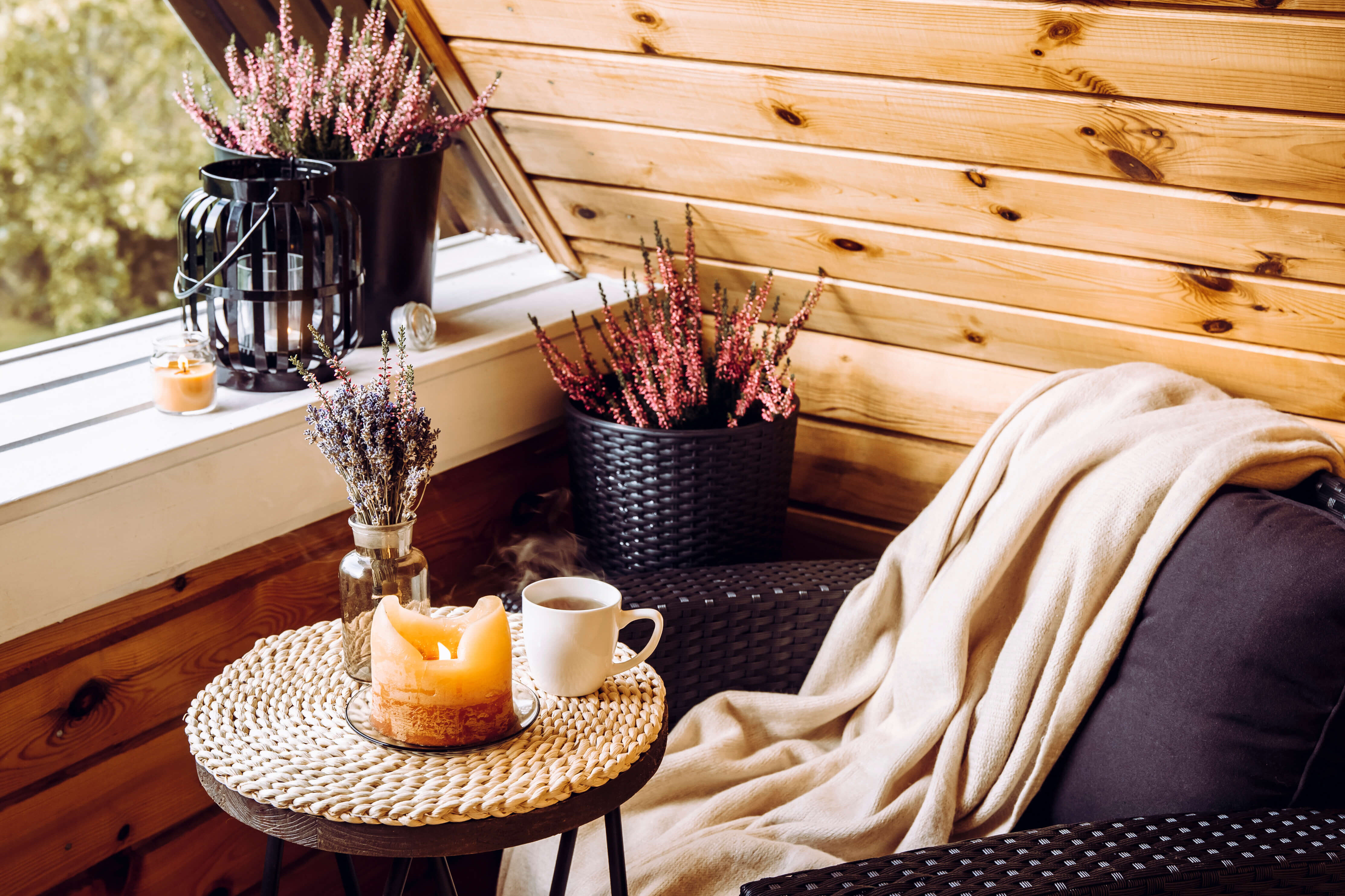 Balkon Idee Möbeldeko Das Dekorieren der Möbel als Balkon Idee