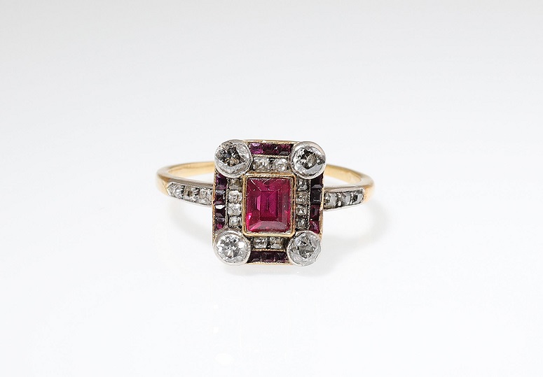 Antiker Diamantring als Ring zur Verlobung
